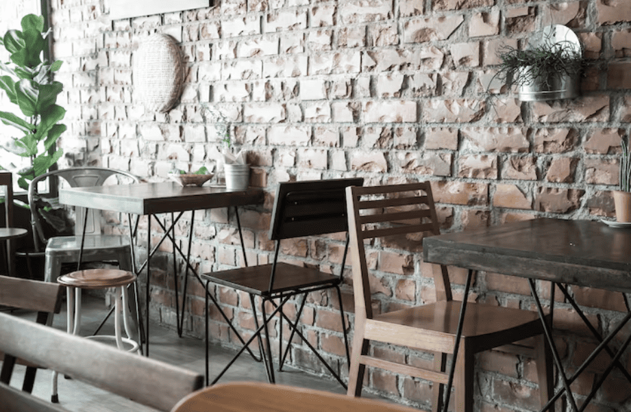 咖啡廳裝潢設計戶外座位區｜街角座位與露天空間布置